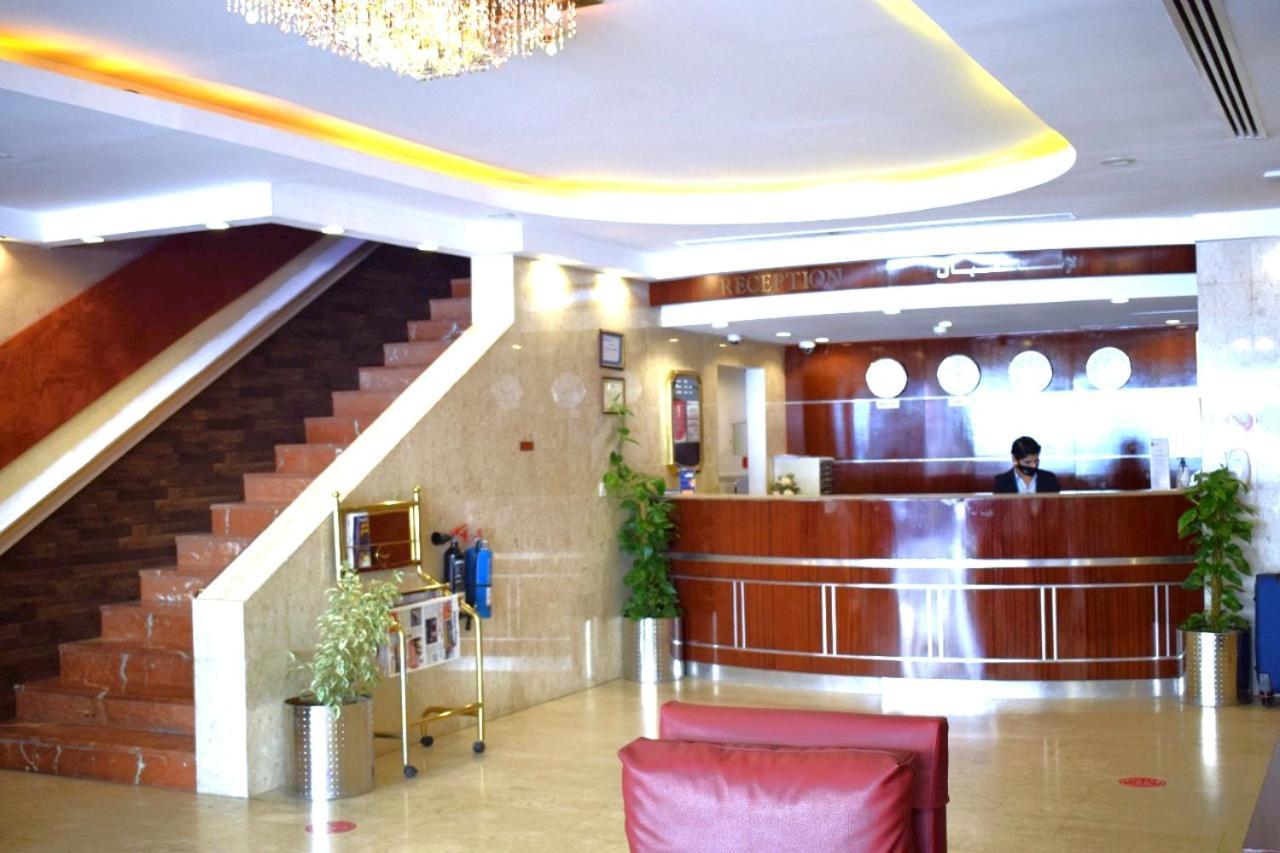 דובאי Palm Beach Hotel מראה חיצוני תמונה