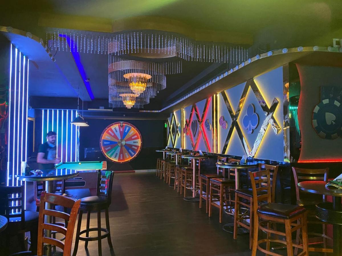דובאי Palm Beach Hotel מראה חיצוני תמונה