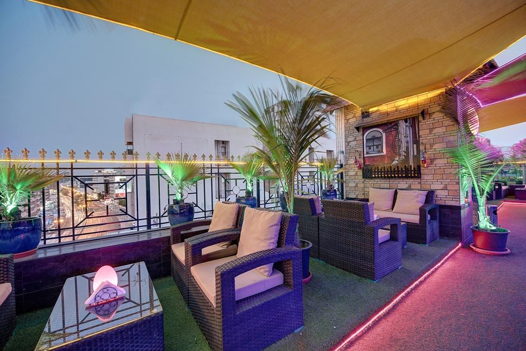 דובאי Palm Beach Hotel מראה חיצוני תמונה