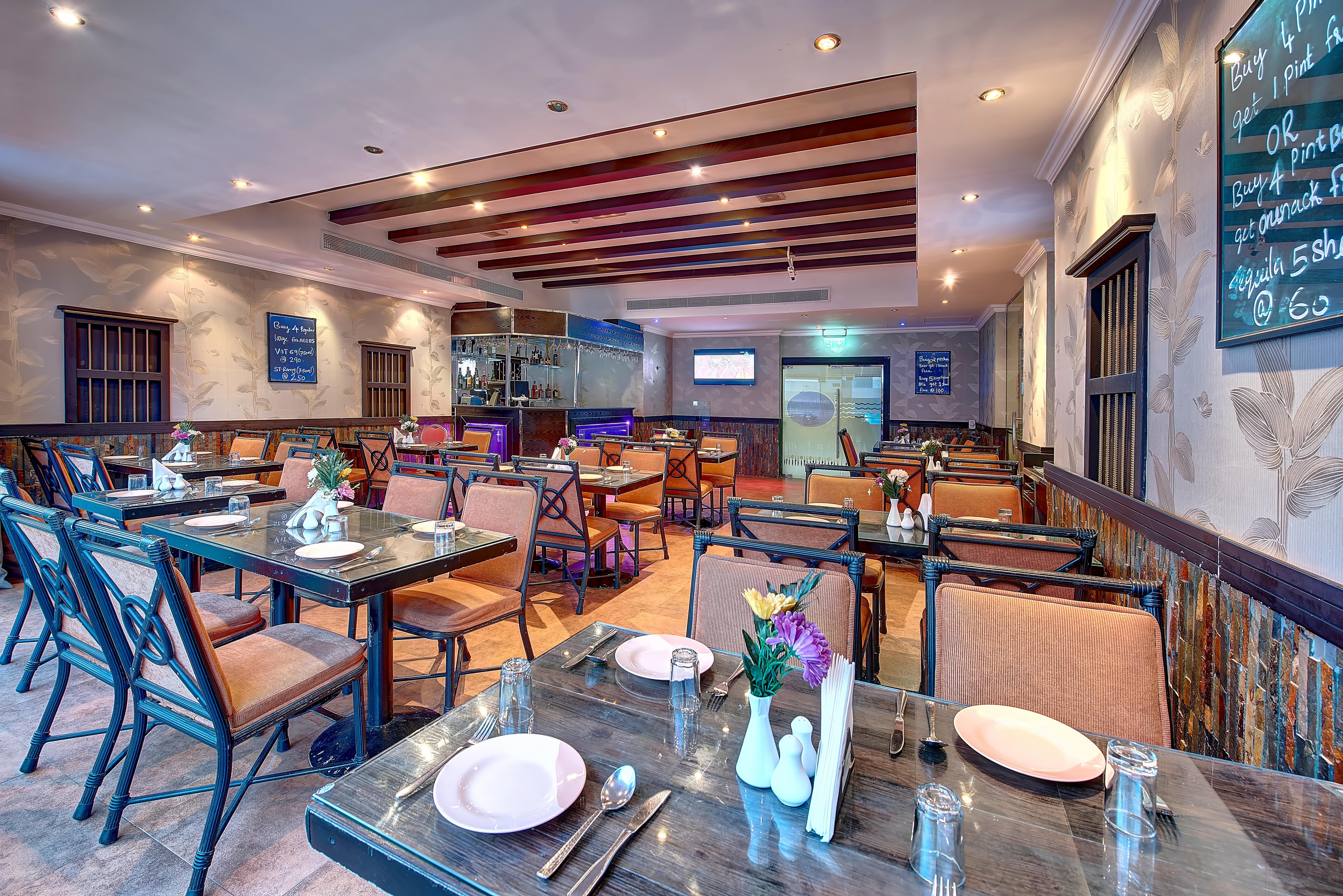 דובאי Palm Beach Hotel מראה חיצוני תמונה