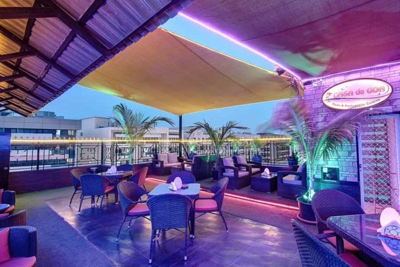 דובאי Palm Beach Hotel מראה חיצוני תמונה